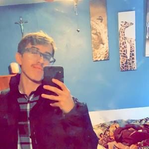 Meet your Posher, Diego